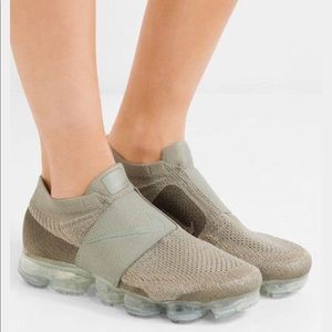 Nike Vapormax Flyknit MOC - (Women’s 9.5/Men’s 8)